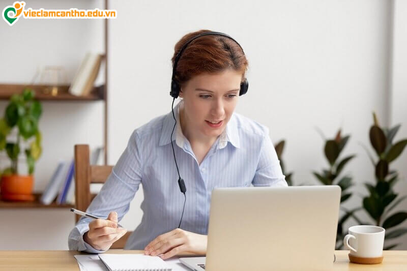 Phiên dịch viên là gì?