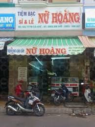 Tiệm Bạc Nữ Hoàng